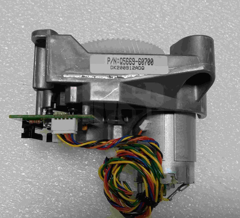 Transmisión de avance de material con rueda dentada - Para impresoras HP DesignJet Z3100 / t1100 (Q5669-60700)
