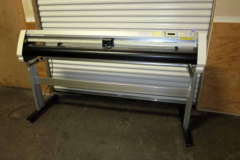 Plotter de corte de vinilo Graphtec FC7000-160 de 64" - Reacondicionado - 1 año de garantía