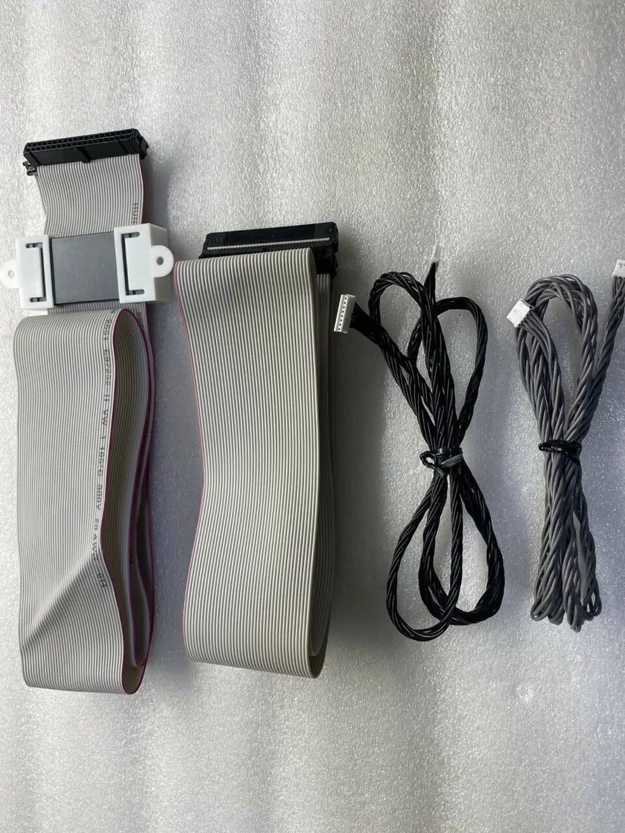 Kit de cables para módulo electrónico - Para plotters HP DesignJet Z6200, Z6600, Z6800 y D5800 de 60&quot; (CQ111-67008) - Reacondicionado