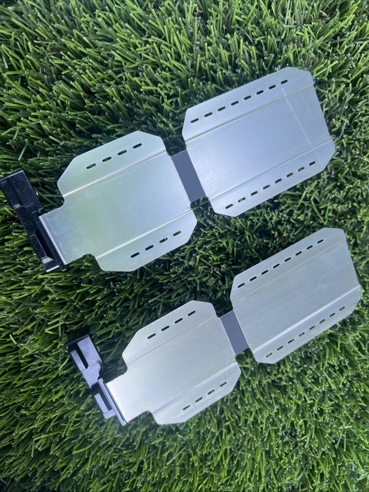 Soportes de borde (paquete de 10) para impresoras HP Latex 630, 630W y 700W (Y0U21-67240) - Nuevo