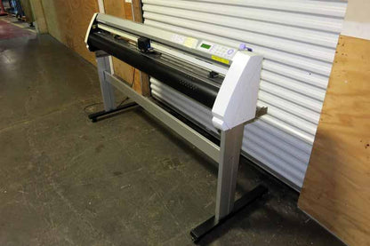 Plotter de corte de vinilo Graphtec FC7000-160 de 64&quot; - Reacondicionado - 2 años de garantía
