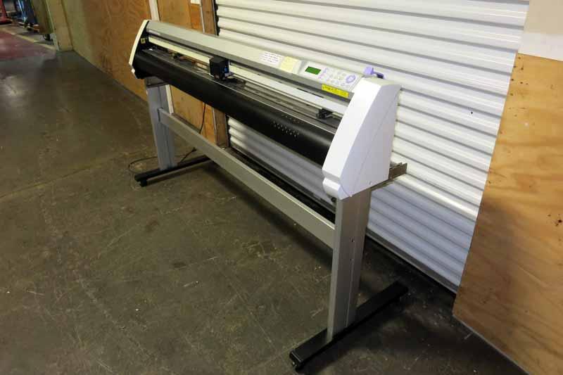 Plotter de corte de vinilo Graphtec FC7000-160 de 64" - Reacondicionado - 2 años de garantía